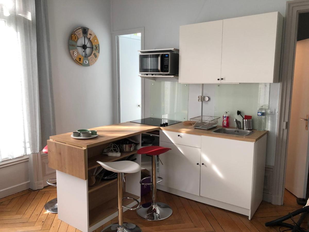 4 People+Free Street Parking+Cosy Centre Ville Rouen Exterior photo